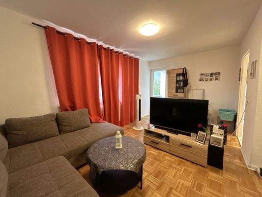 Blick ins Wohnzimmer