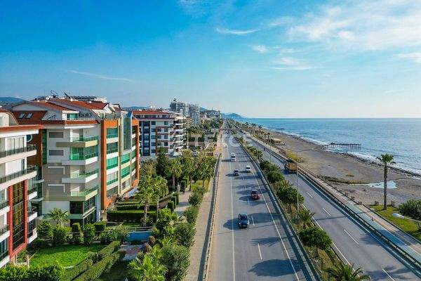 Furnished Duplex Seaside Apartment in Alanya