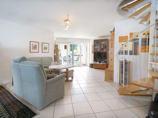 Großer Wohn- Essbereich mit...