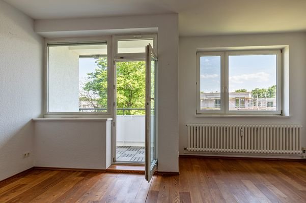 Baugleiche Wohnung im Gebäude