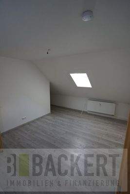 Flur mit Wohn-/Essbereich