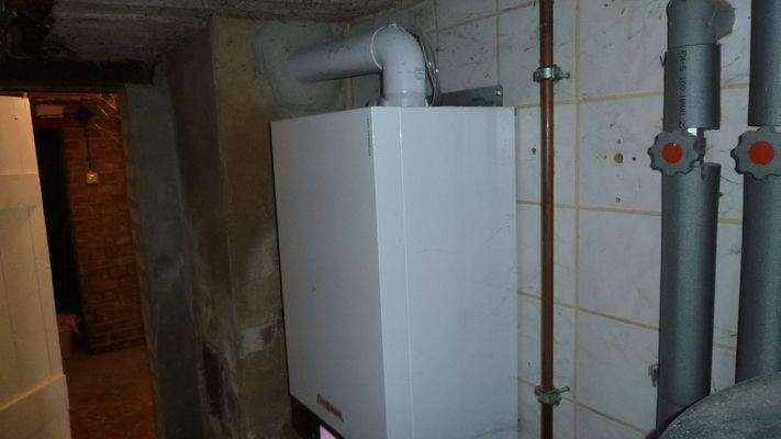 Brennwerttherme im Keller