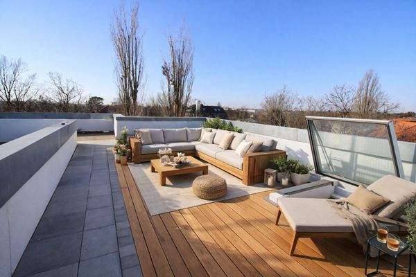 Aufdachterrasse Beispiel KI