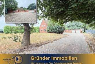 Haus mit großem Grundstück