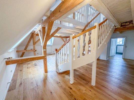 Wohn- und Essbereich Bild 1 unbewohnt