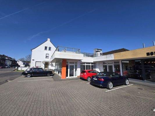 Eingang Ladenlokal 1+2