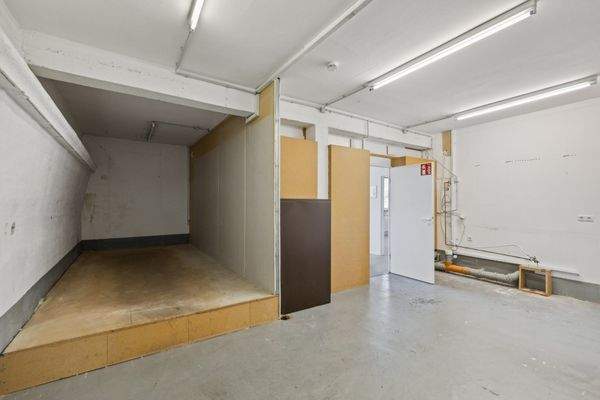 Abstell-/ Bürofläche