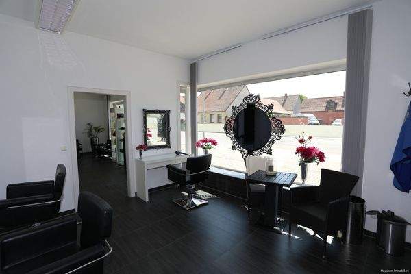 Gewerbefläche im EG