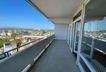 West-Balkon mit Skyline Blick