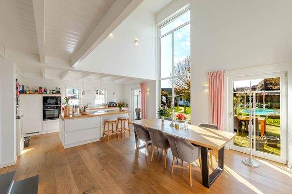 offener Wohn- und Essbereich