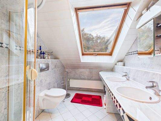 Villa mit Parkgrundstück und Pool in Beaumarais