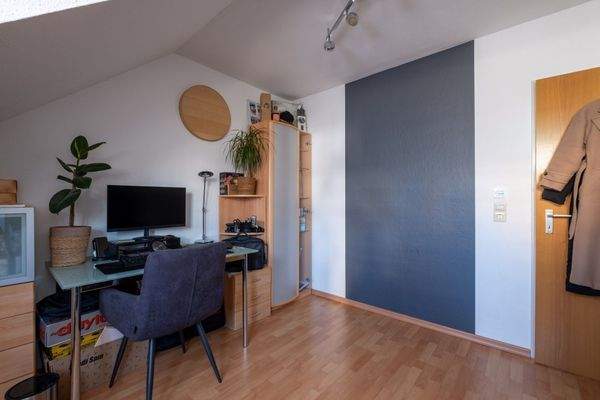 Arbeits-/Kinderzimmer