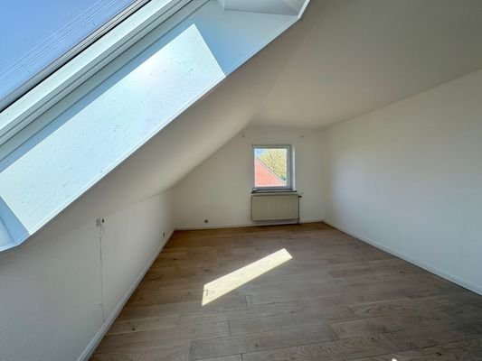 Zimmer 1 OG