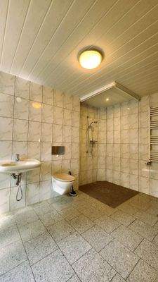 Whg.1 EG Badezimmer Ansicht 1