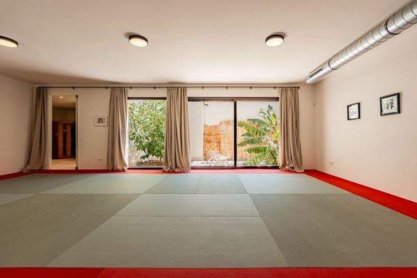 24_finca-santanyi-wellness-fitness-area (1)