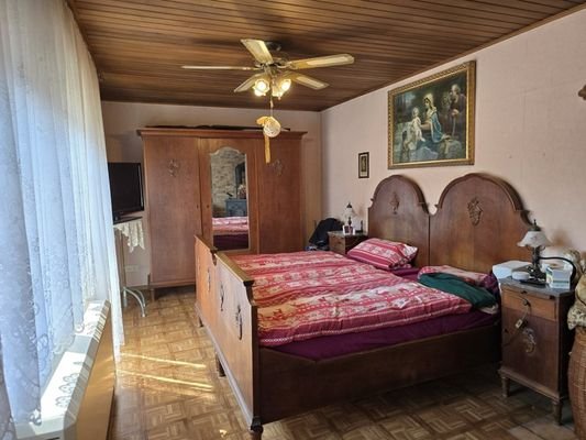 DG - Schlafzimmer
