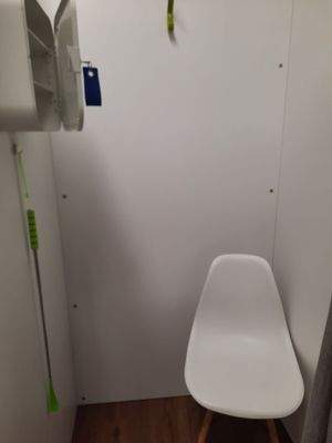 Mehrere Umkleidekabinen