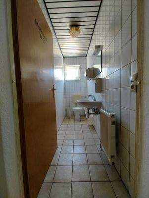 WC ehem. Metzgerei.jpg