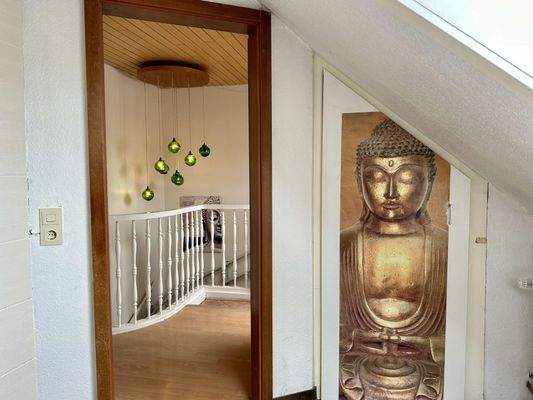 Blick vom Bad in den Flur