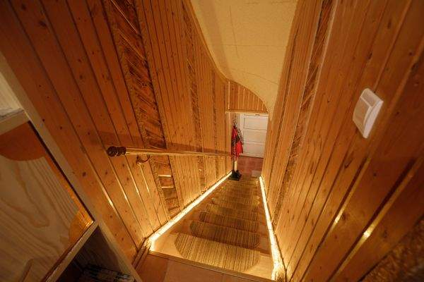 10 - Treppenaufgang.jpg