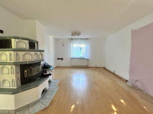 Wohnzimmer mit Kamin