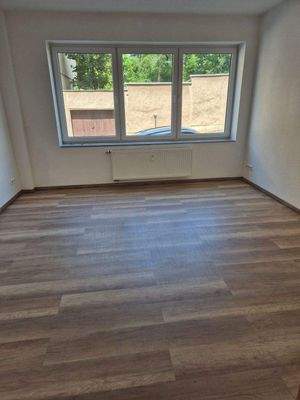 Wohneinheit 1 - EG2.jpg