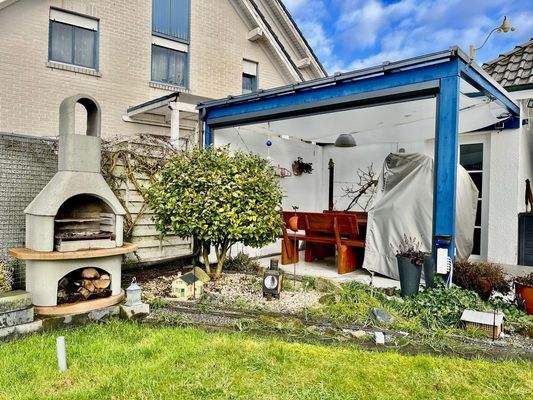 überdachte Terrasse