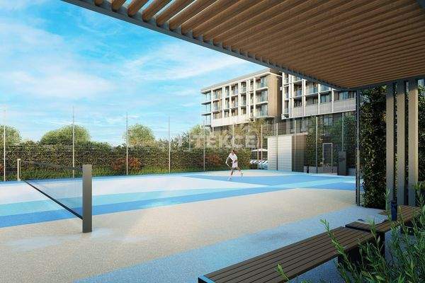 Flats in a Complex with Indoor and Outdoor Pool in Antalya