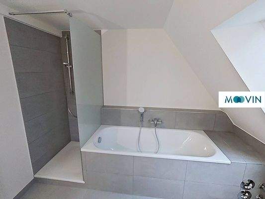 Ansicht III: Badezimmer