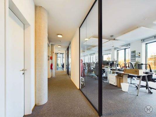 Eden-Ehbrecht-Immobilien_Vermietung_Büro_Alter-Stadthafen_008