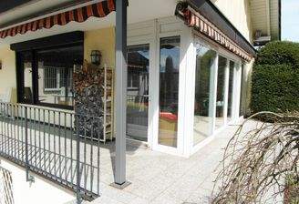 Geräumiger Wintergarten