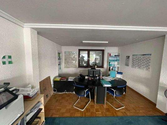 Büro (1. OG)