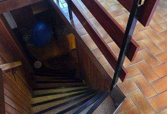 Treppe zum Kellergeschoss