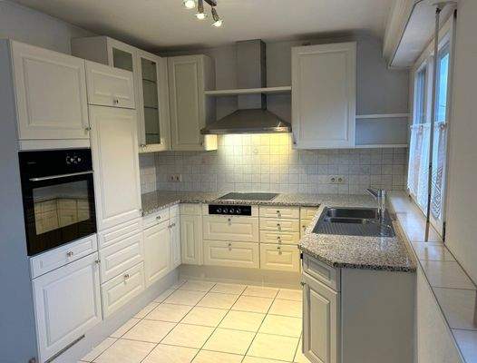 Voll ausgestattete EBK