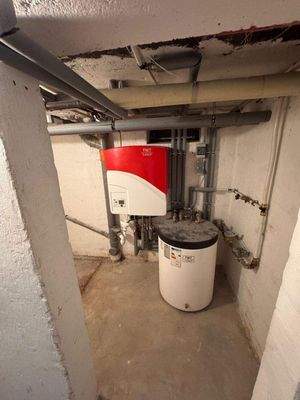 PHOTO-2025-08-20-12-32-39 5.jpg