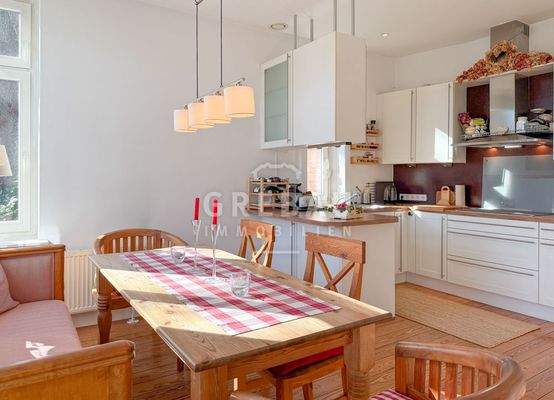 Essbereich mit offener Küche HP