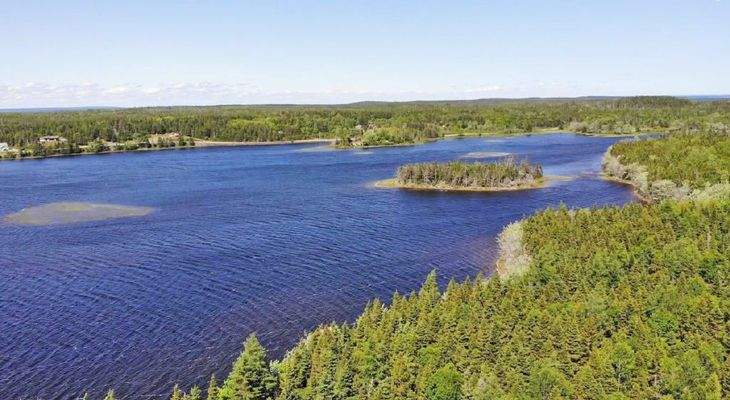 Cape Breton - Wunderschönes See-Ufer-Areal mit 7,7
