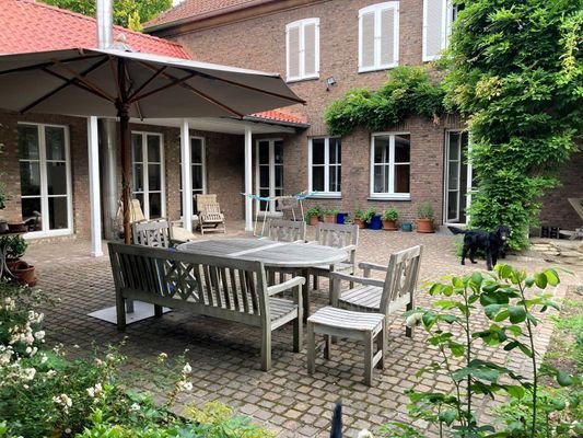 Große Terrasse
