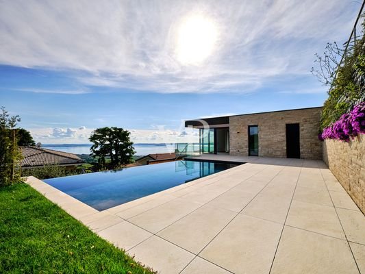 Garden, Terrace, Pool with Lake View