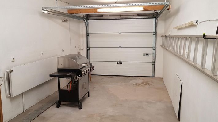 30_Garage_vorne