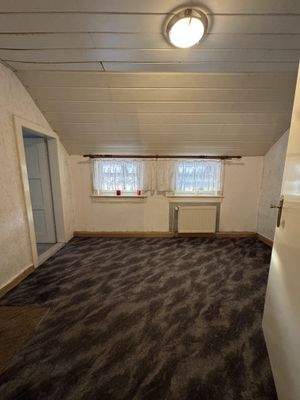 Schlafzimmer mit Ankleidezimmer - Obergeschoss