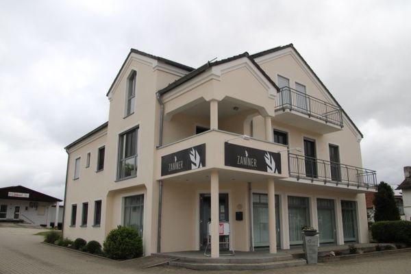 HausansichtJPG