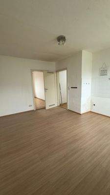 Helle Wohnung mit Holzboden