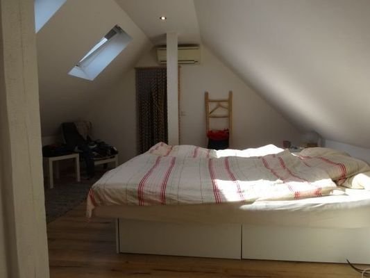 klimatitiertes Schlafzimmer Dachspitze
