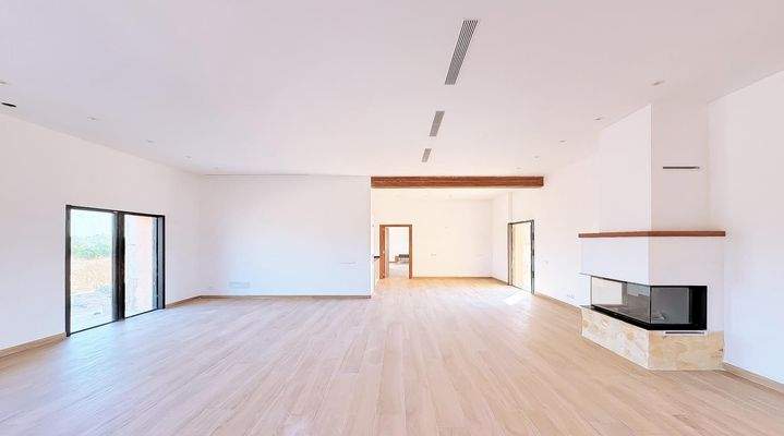 WhatsApp Image 2025-12-09 at 15.34.35