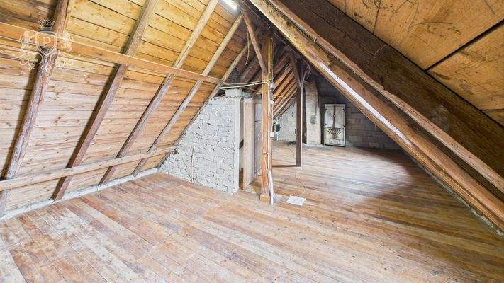 CAM01984G0-PR0452-STILL051