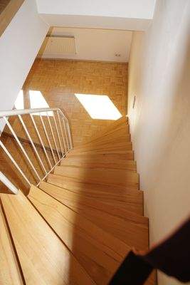 DGL_inneliegende Treppe.JPG