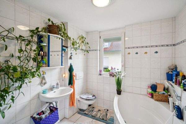 backbone_560862-A_023_WEB