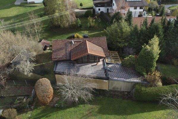 Luftbild III (von Richtung Westen)