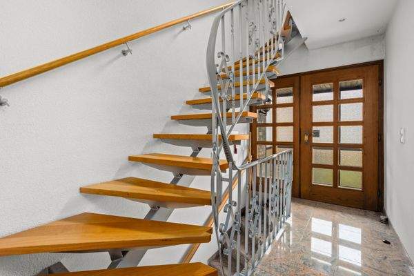 Eingangsbereich / Treppenhaus